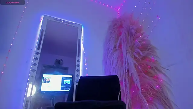 arthemisa hot online show from October 17, 2025, 12:52 pm