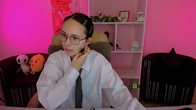 Snapshot of mona_cloud chatting on September 23, 2025, 8:23 pm mona cloud online show from September 23, 2025, 8:23 pm