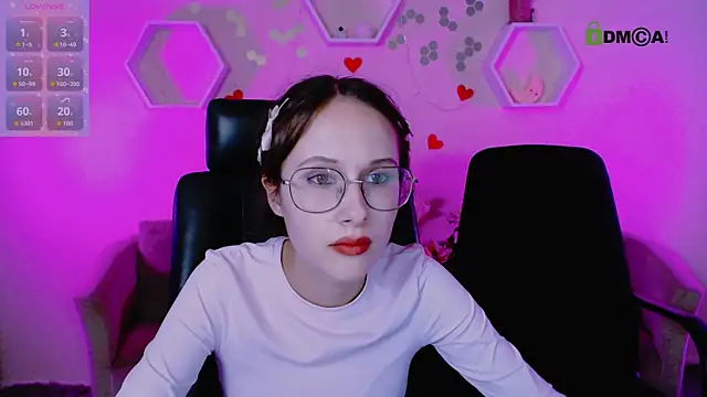 Snapshot of mona_cloud chatting on October 11, 2025, 11:36 pm mona cloud online show from October 11, 2025, 11:36 pm