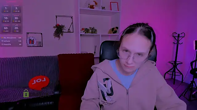 Snapshot of mona_cloud chatting on October 12, 2025, 11:37 pm mona cloud online show from October 12, 2025, 11:37 pm