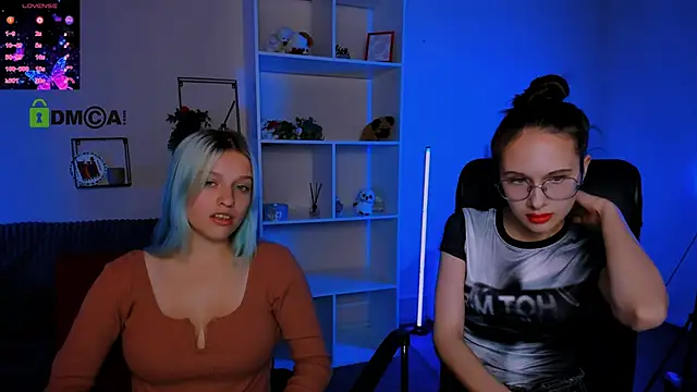 Snapshot of mona_cloud chatting on October 13, 2025, 8:31 pm mona cloud online show from October 13, 2025, 8:31 pm