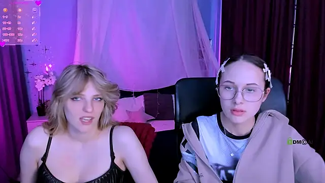 mona cloud online show from April 15, 2026, 6:59 pm