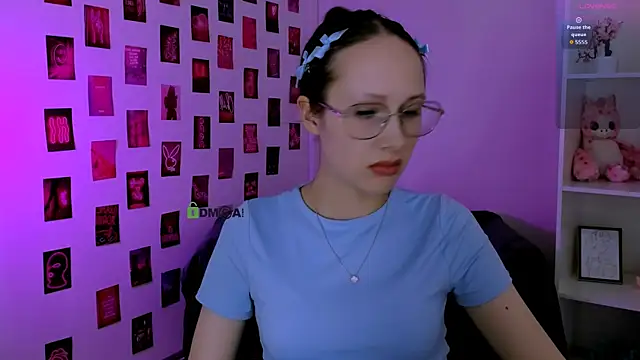 Snapshot of mona_cloud chatting on July 28, 2026, 8:52 pm mona cloud online show from July 28, 2026, 8:52 pm