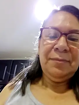 victoria wayne online show from September 18, 2025, 10:17 am