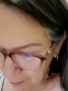 victoria wayne online show from February 4, 2026, 9:59 am