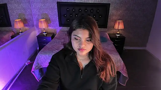 Scarlett  Johanson online show from March 16, 2025, 5:58 am