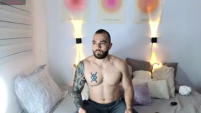 Isaac Carter online show from March 12, 2025, 10:48 am