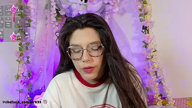 chelsea  coo online show from October 4, 2025, 11:03 pm