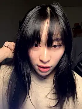 214Jun online show from January 11, 2026, 4:01 pm