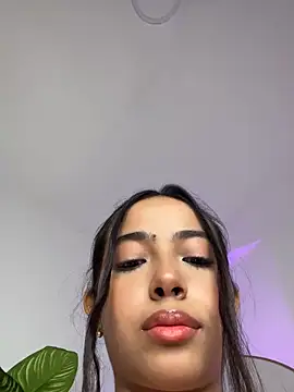 Snapshot of _Emily_Thompson_ chatting on October 19, 2025, 9:37 pm Emily Thompson online show from October 19, 2025, 9:37 pm