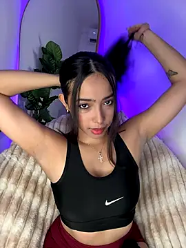 Snapshot of _Emily_Thompson_ chatting on November 2, 2025, 11:07 pm Emily Thompson online show from November 2, 2025, 11:07 pm