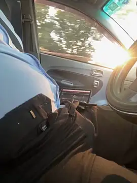 dam-her-boy online show from March 31, 2026, 11:54 am