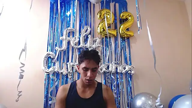 Monkey uchiha777 online show from September 13, 2025, 7:46 pm