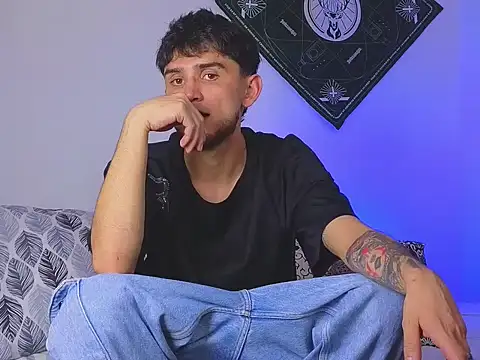 Snapshot of samevansx_ chatting on November 8, 2025, 7:56 pm samevansx online show from November 8, 2025, 7:56 pm