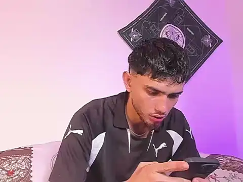 samevansx  online show from March 18, 2026, 2:42 pm