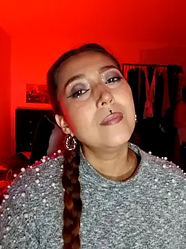 Snapshot of Luz_delunaa chatting on March 17, 2025, 1:46 am Luz delunaa online show from March 17, 2025, 1:46 am
