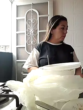 Luna-nevada online show from November 8, 2025, 6:07 pm