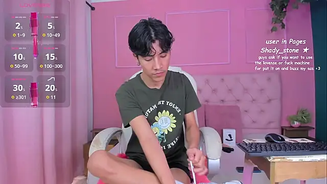 SHADY STONE online show from September 30, 2025, 9:31 pm