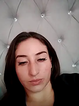 Snapshot of KARINA_FLOWER_ chatting on October 7, 2025, 7:22 pm KARINA FLOWER online show from October 7, 2025, 7:22 pm