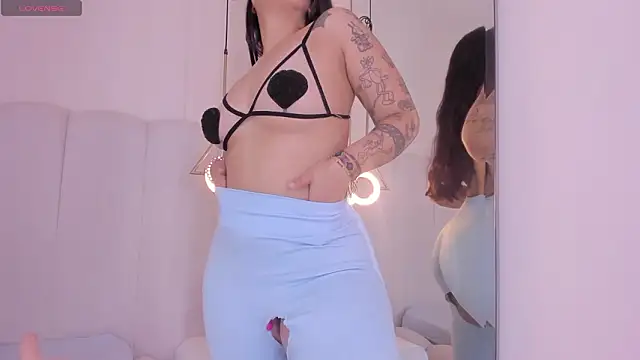 riri candy online show from March 19, 2026, 4:16 am