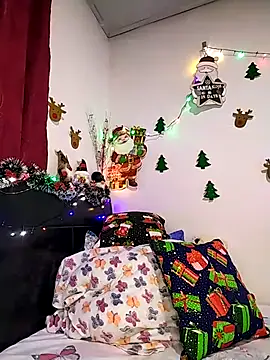 esmeralda jadees online show from November 26, 2025, 9:27 pm