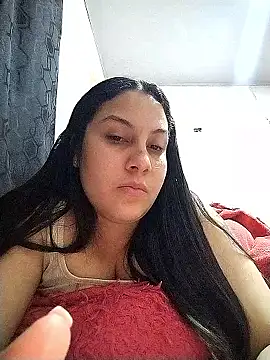 esmeralda jadees online show from January 19, 2026, 3:43 am