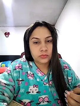 esmeralda jadees online show from March 26, 2026, 11:49 am