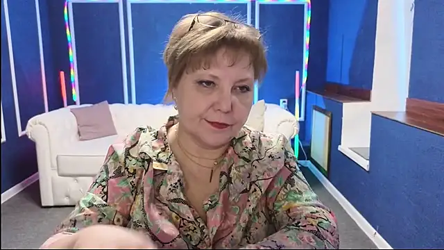 Kira Kenet online show from March 19, 2025, 4:47 am