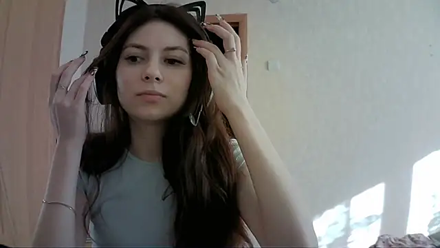 RendyDow online show from March 14, 2025, 11:56 am