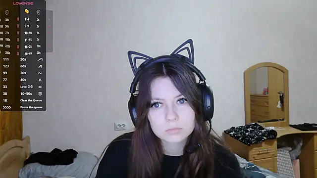 RendyDow online show from October 28, 2025, 7:12 am