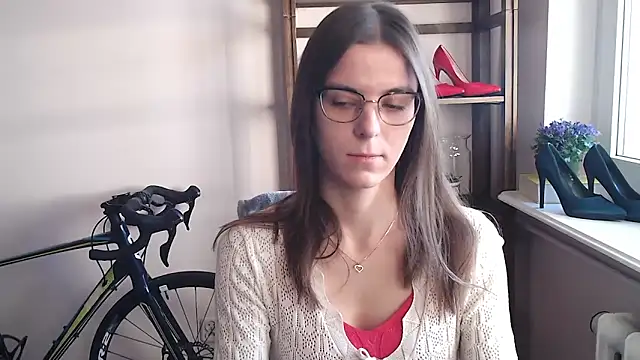 love megi online show from February 1, 2026, 7:40 am