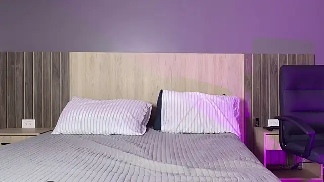  SamantaGomez online show from March 8, 2025, 3:02 pm