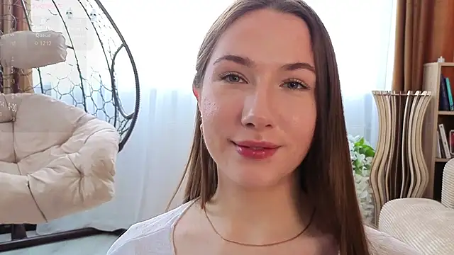 Snapshot of Kira_mindnes chatting on November 5, 2025, 6:35 am Kira mindnes online show from November 5, 2025, 6:35 am