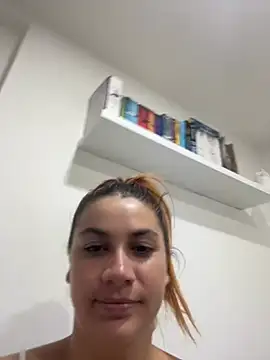 Snapshot of roldanmary chatting on March 11, 2025, 5:49 am roldanmary online show from March 11, 2025, 5:49 am