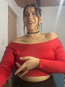 Snapshot of roldanmary chatting on September 23, 2025, 4:15 am roldanmary online show from September 23, 2025, 4:15 am