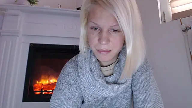 Snapshot of ElssaRush chatting on October 16, 2025, 5:30 am ElssaRush online show from October 16, 2025, 5:30 am