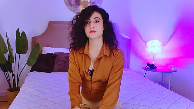 Snapshot of Maya_Rogerss chatting on October 6, 2025, 2:36 pm Maya Rogerss online show from October 6, 2025, 2:36 pm