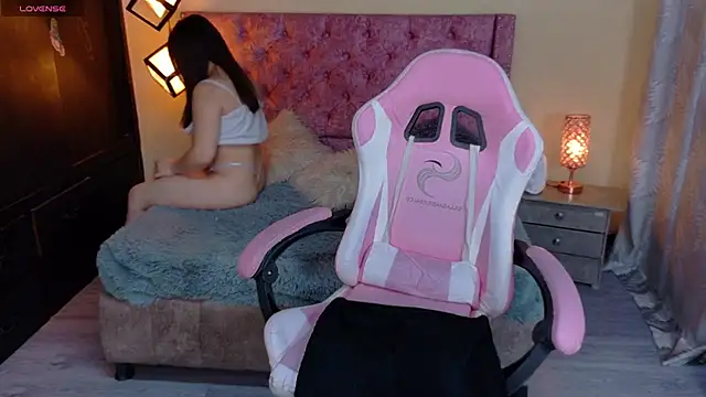 sweet  thang online show from October 25, 2025, 5:26 am