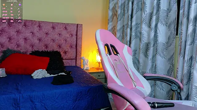 sweet  thang online show from April 11, 2026, 8:51 am