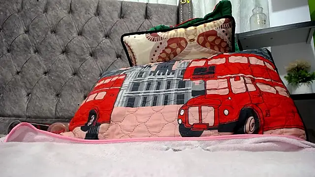 ANA-BULLOCK- online show from November 28, 2025, 12:08 pm