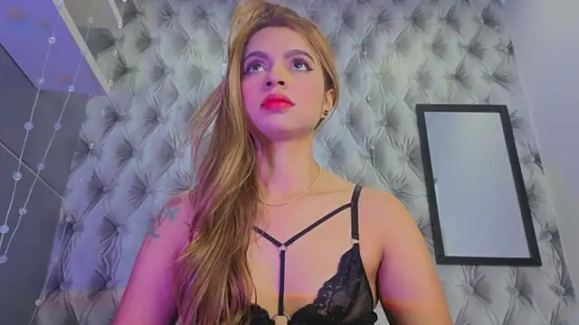  Gabytaylor online show from December 19, 2025, 11:28 am