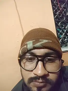 Snapshot of mpaale11 chatting on February 5, 2026, 4:11 pm mpaale11 online show from February 5, 2026, 4:11 pm