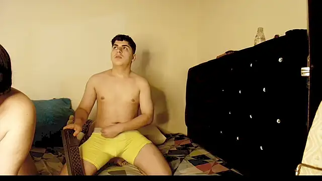 Kymberlyandlucas2 online show from January 16, 2026, 3:43 am