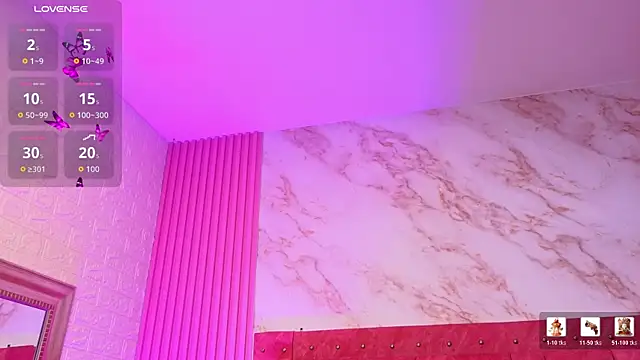 goldilockss15 online show from April 12, 2026, 12:32 pm