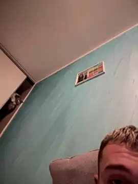 milan8886 online show from November 10, 2025, 12:31 am