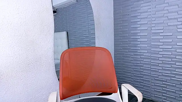 nympho bff online show from November 28, 2025, 3:42 am