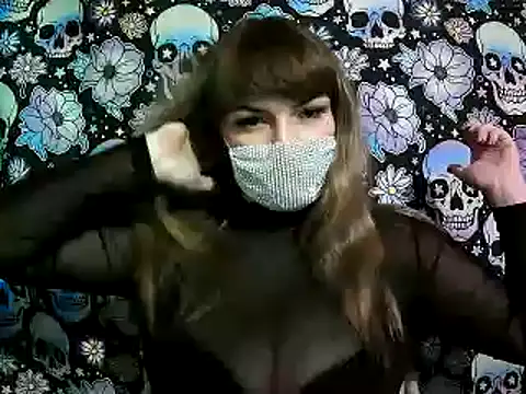 Snapshot of ZadirA_Fox chatting on October 15, 2025, 4:29 pm ZadirA Fox online show from October 15, 2025, 4:29 pm