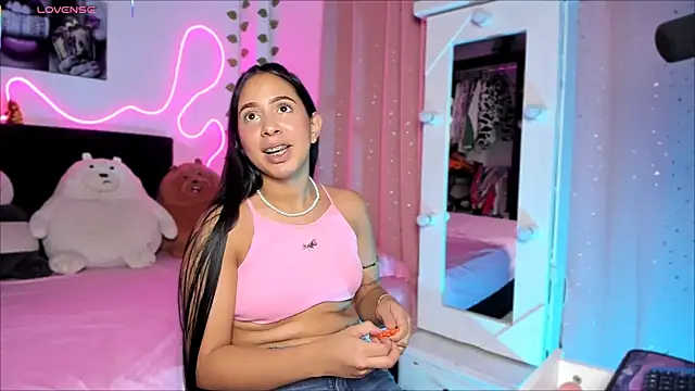 Vickysth online show from November 8, 2025, 11:14 pm