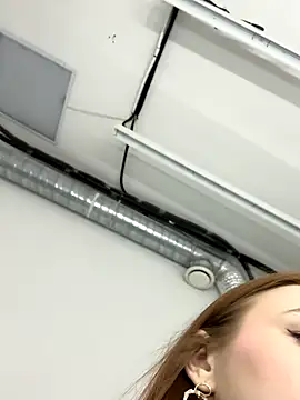 MiraBliss online show from December 13, 2025, 7:53 pm