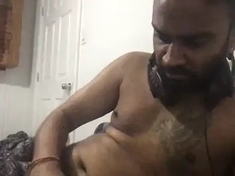 hami513 online show from October 6, 2025, 7:11 pm